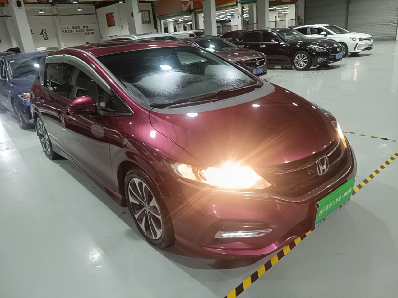 Jade 2017 210TURBO CVT 5-Seater photo 3