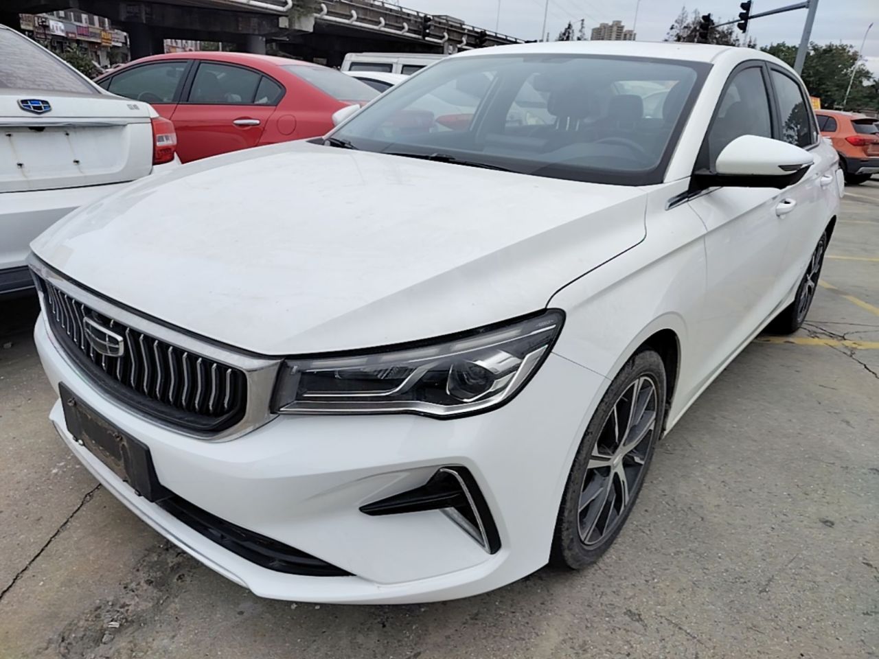 Emgrand 2022 4 1.5L CVT Premium