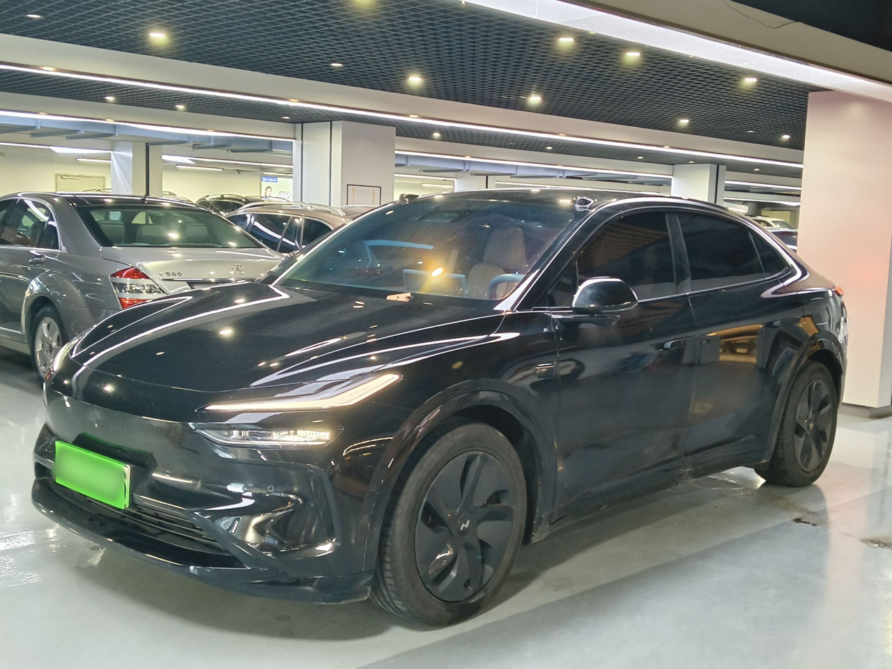 L60 2024 60kWh RWD