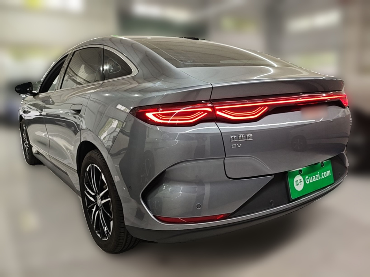 Qin L 2025 EV 545KM Excellence photo 4