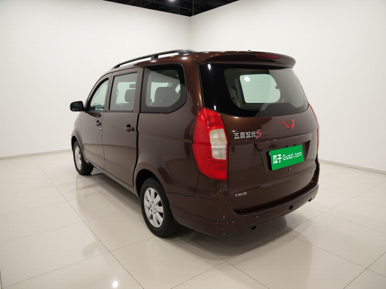 Wuling Hongguang 2016 1.5L S Comfort photo 4
