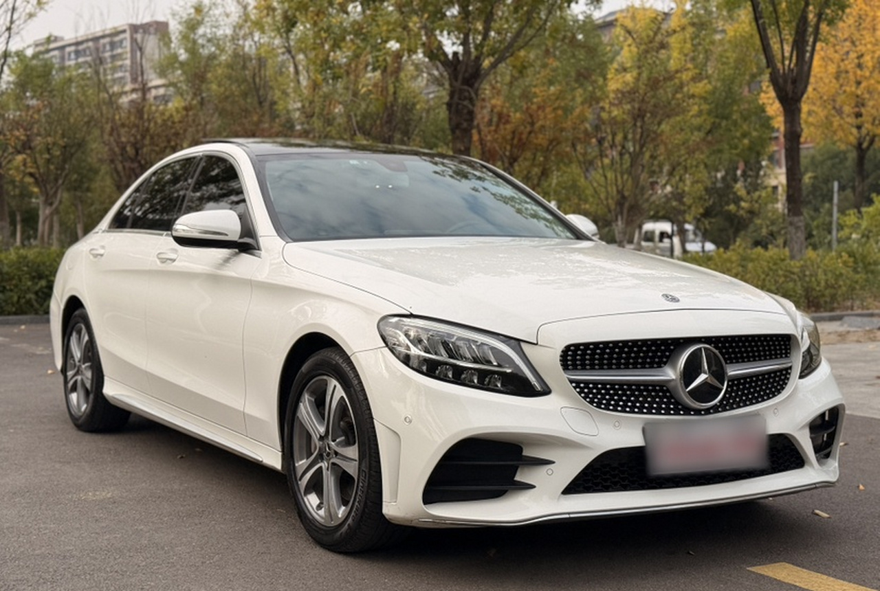 C-Class 2020 Facelift C 260 L Sport photo 2