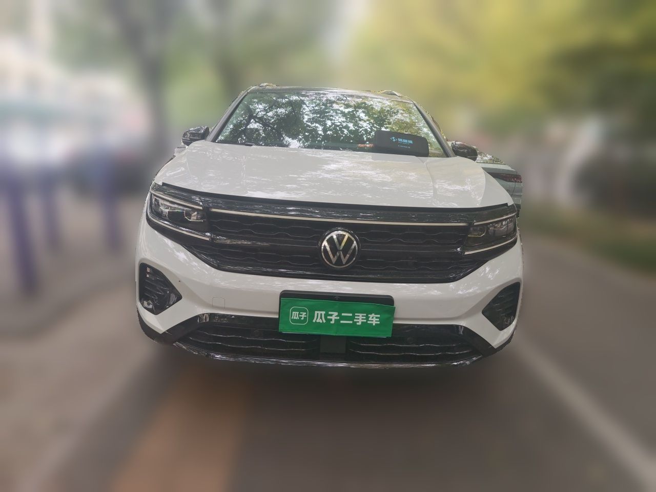 2023 Facelift 380TSI AWD Flagship 6-Seater photo 2