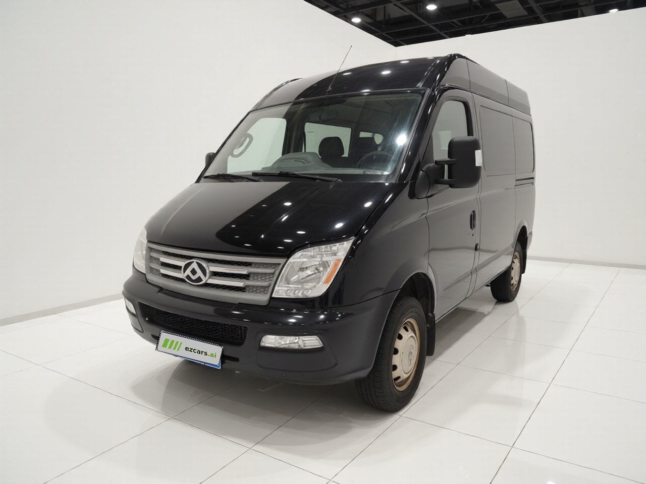MAXUS V80 2021 2.0T MT Classic Short Wheelbase 5/6-Seater