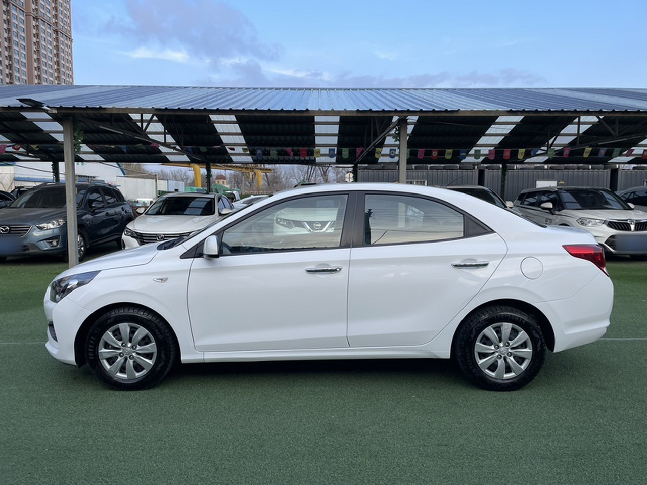 Verna 2017 1.4L MT Refresh Edition China V photo 2