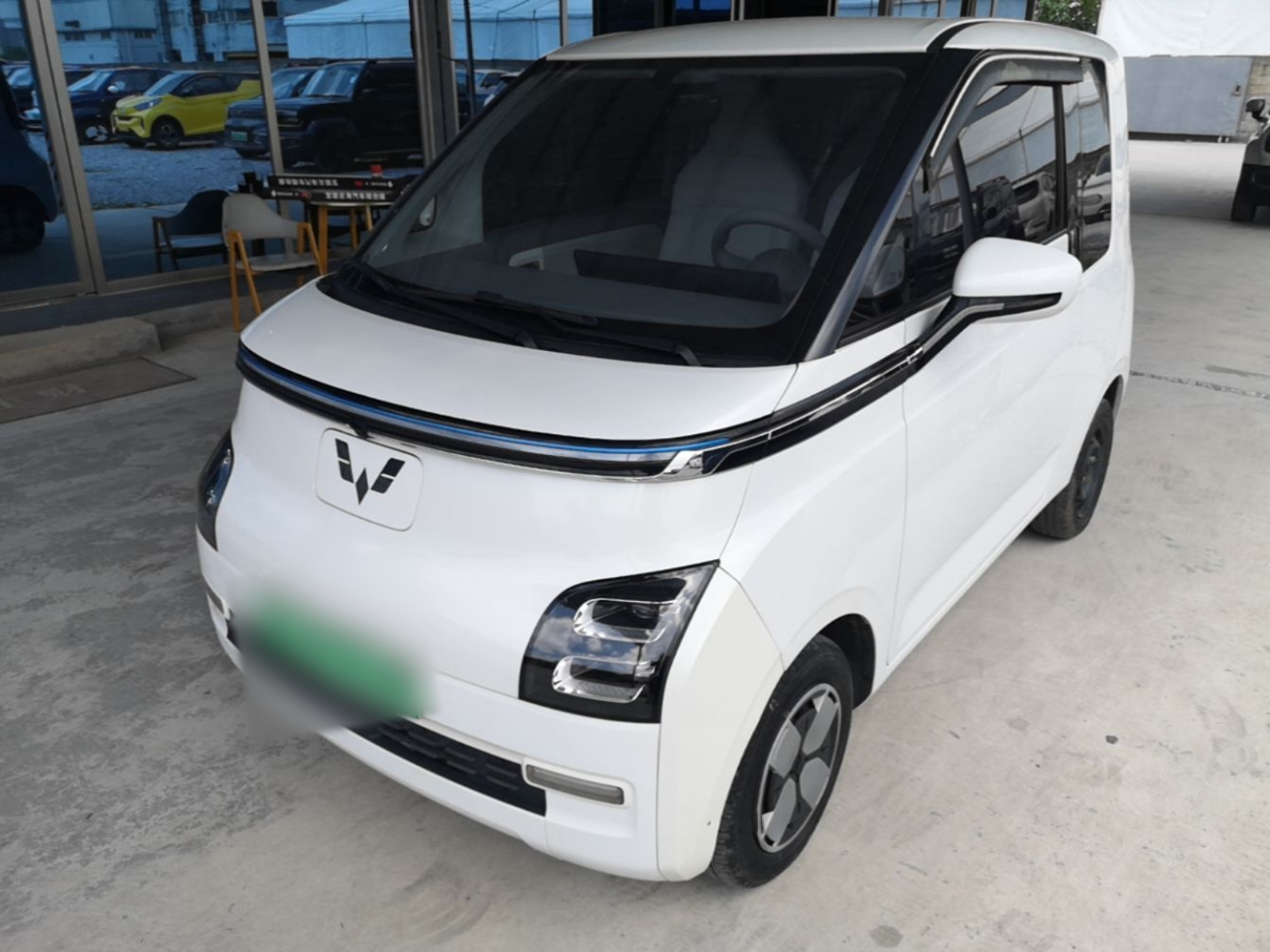 Wuling Air ev 2023 4-Seater - Advanced