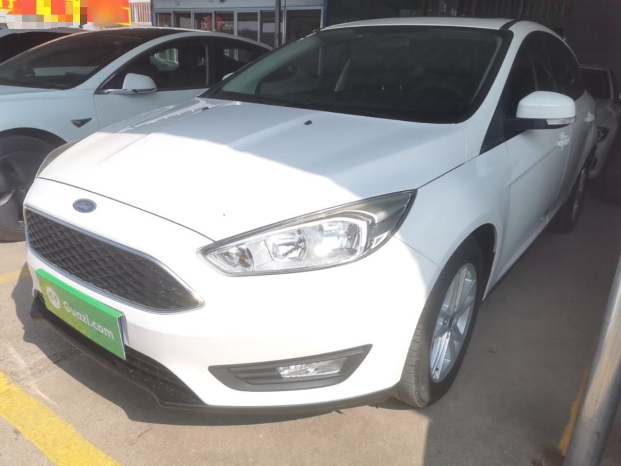 Focus 2018 Hatchback Classic 1.6L AT Fashion