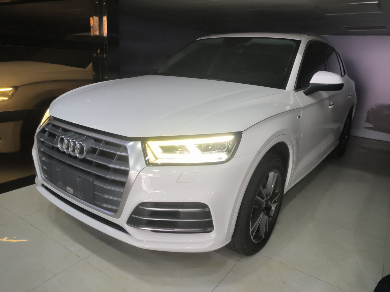 Q5L 2018 40 TFSI Fashion China VI