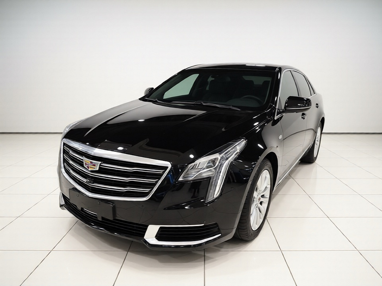 XTS 2018 28T Tech