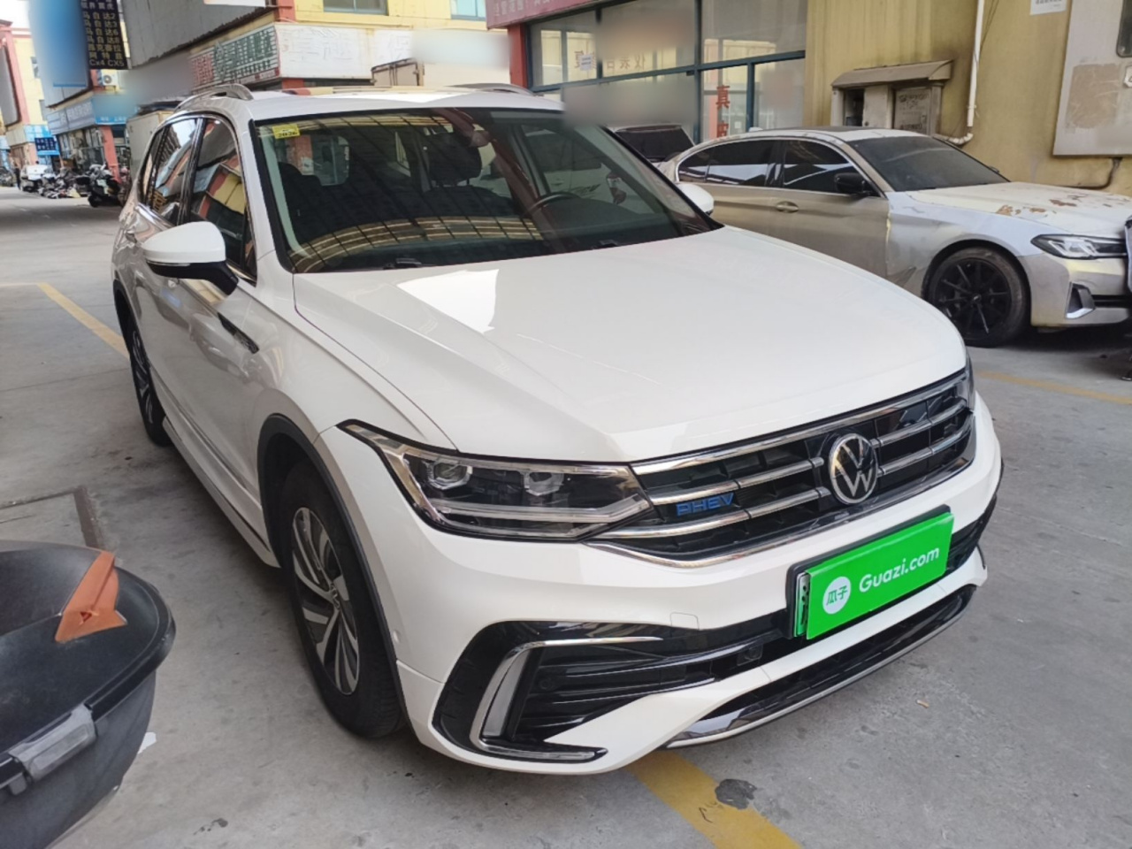 Tiguan L EV 2022 430PHEV PHEV Premium photo 3