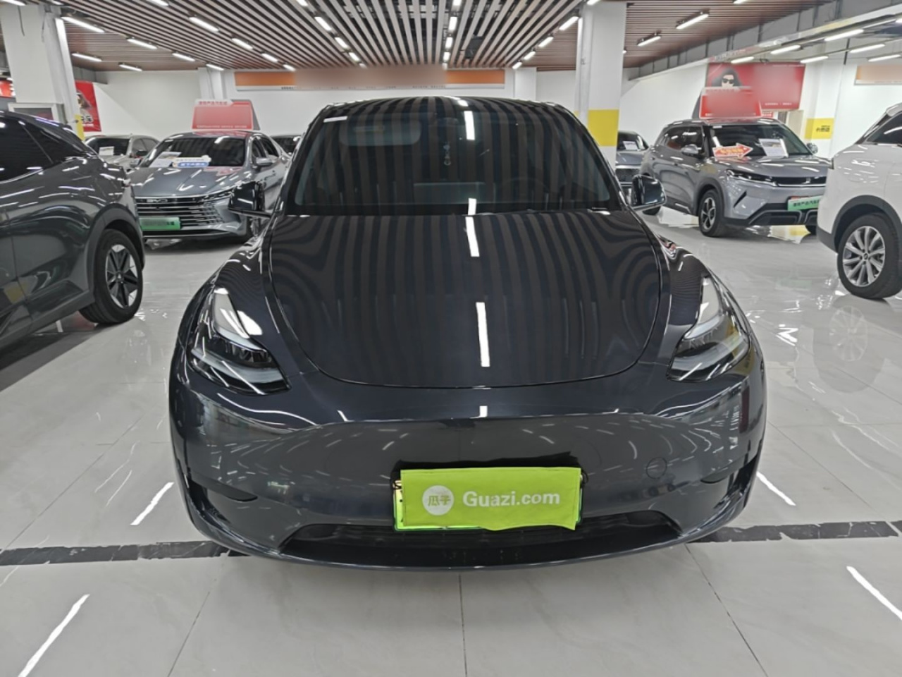 Model Y 2024 RWD photo 2