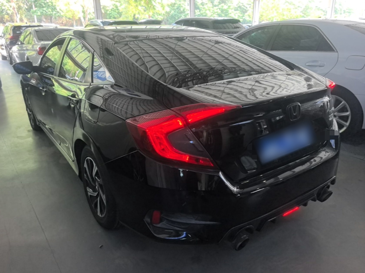 Civic 2016 220TURBO CVT Luxury photo 4