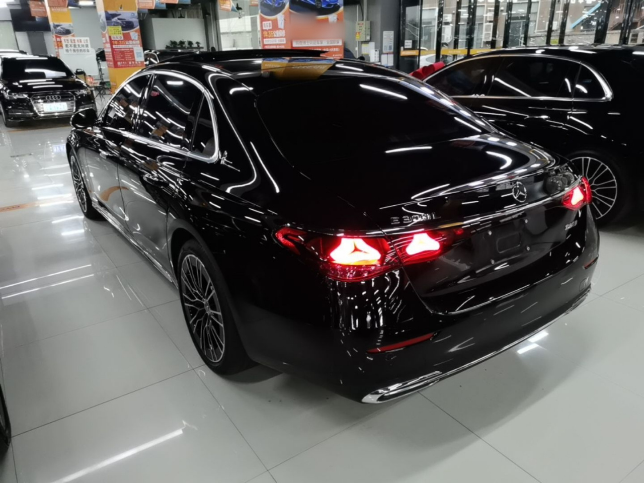 E-Class 2025 E 300 L Premium photo 4