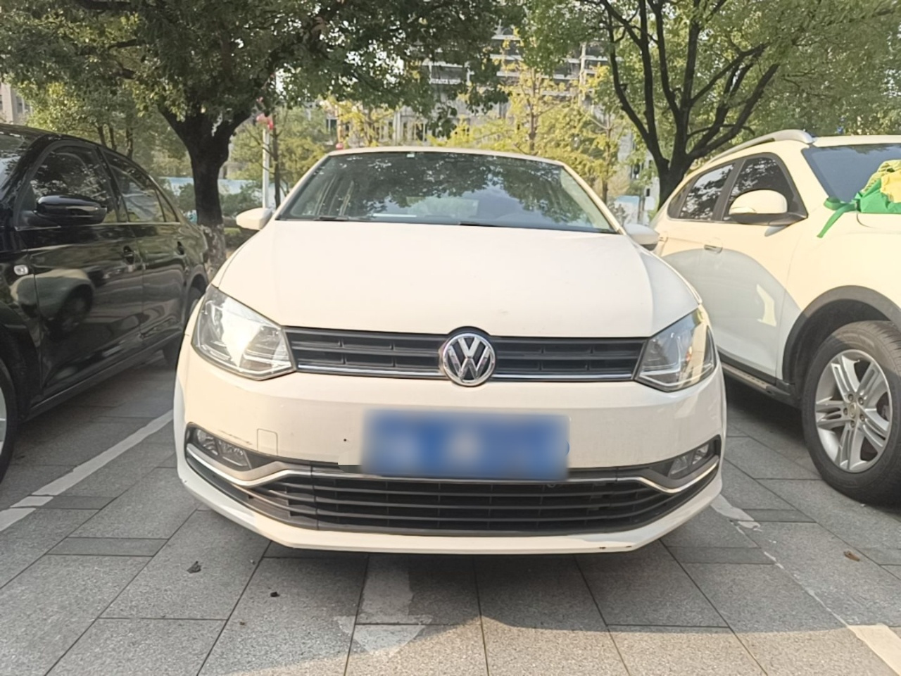 Polo 2014 1.6L AT Comfort photo 2