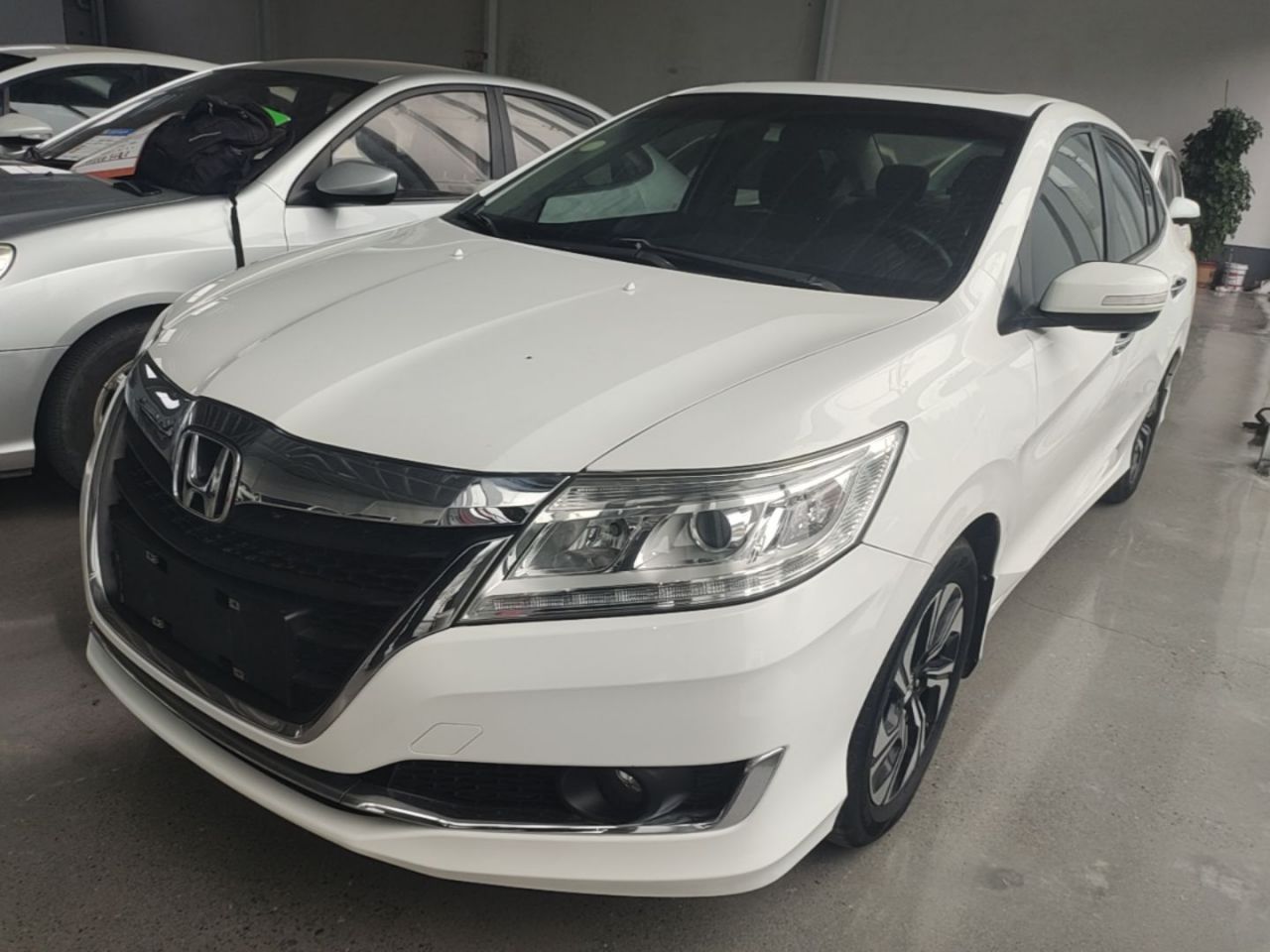 Crider 2016 1.8L CVT Luxury
