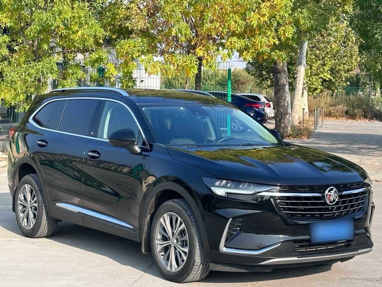 2021 Envision Plus 652T 5-Seater AWD Luxury photo 3