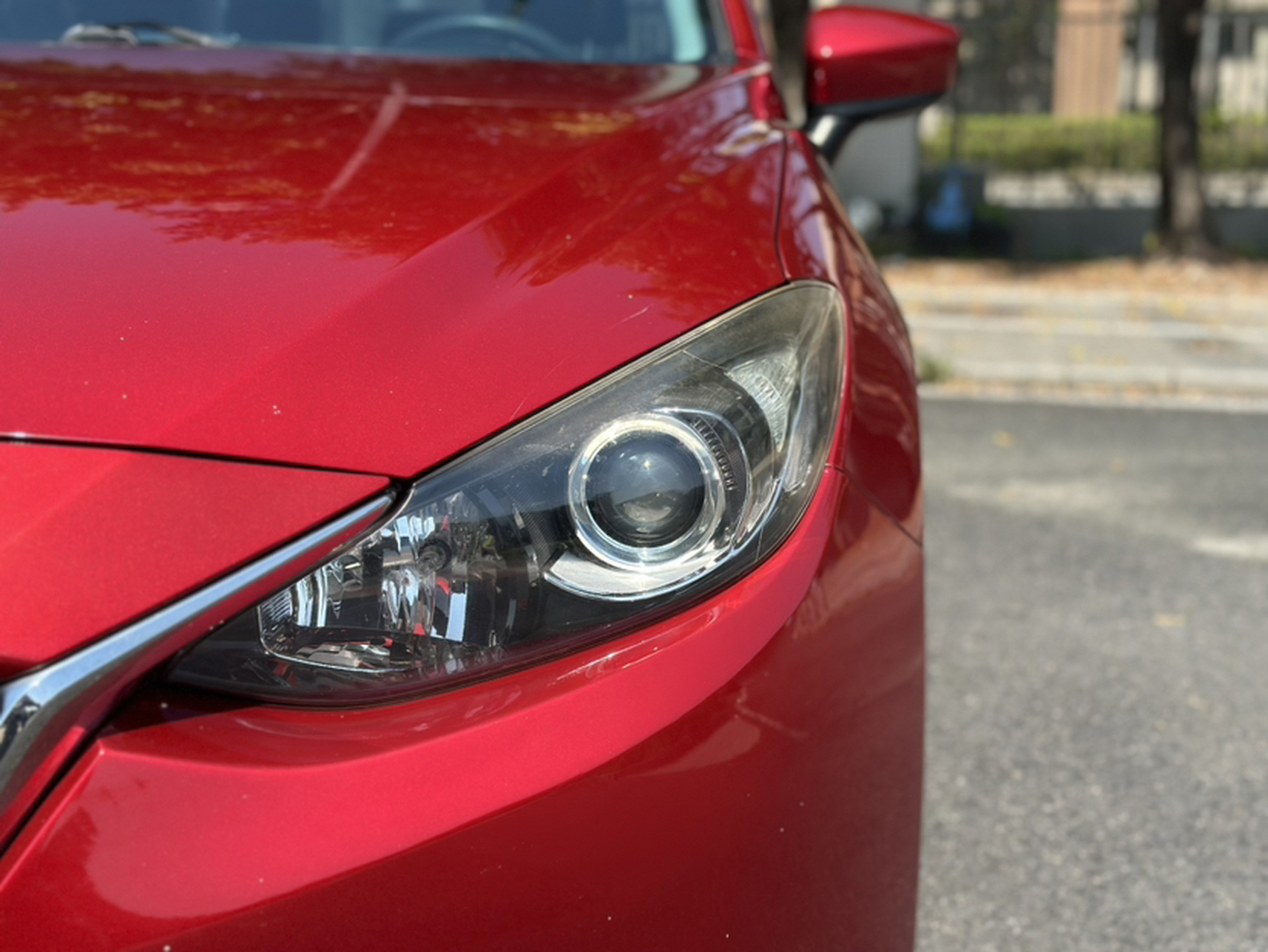 3 Axela 2016 Sedan 1.5L AT Luxury photo 3