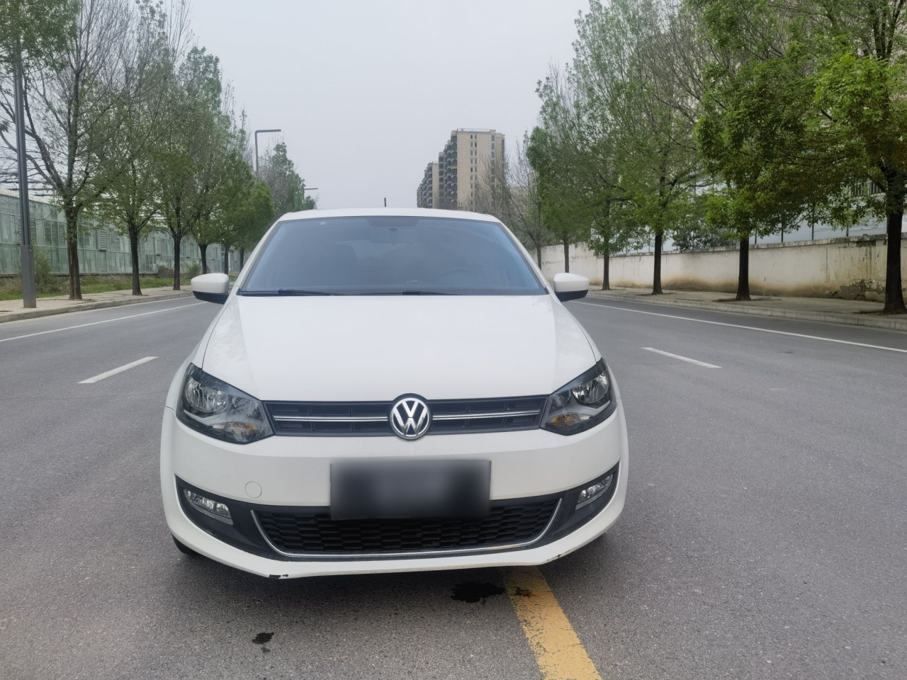 Polo 2013 1.6L AT Luxury photo 4