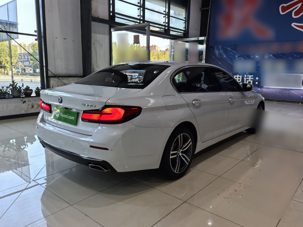 5 Series 2021 530Li Leading Luxury photo 4