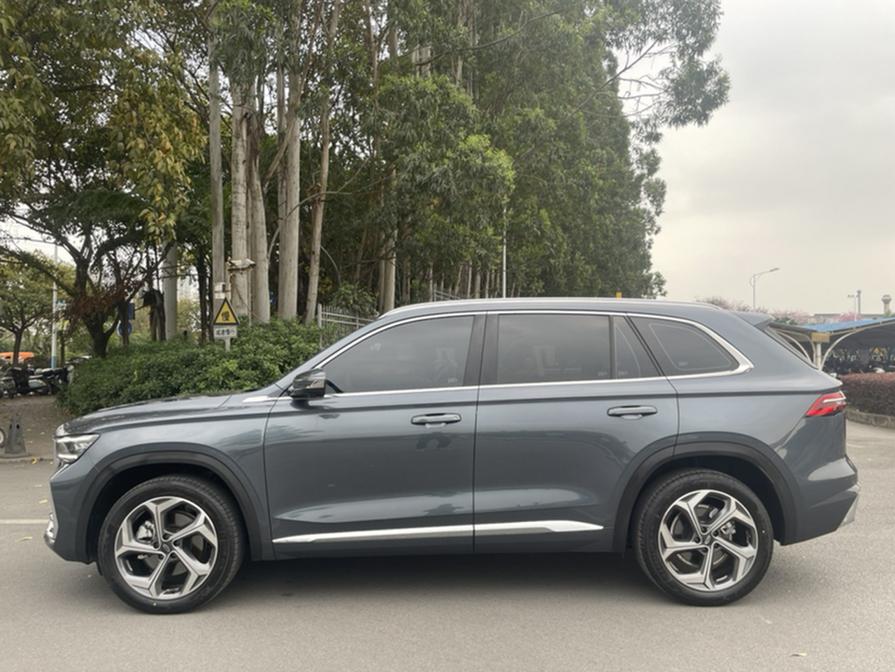 Xingyue L 2024 2.0TD DCT EVO RWD photo 4