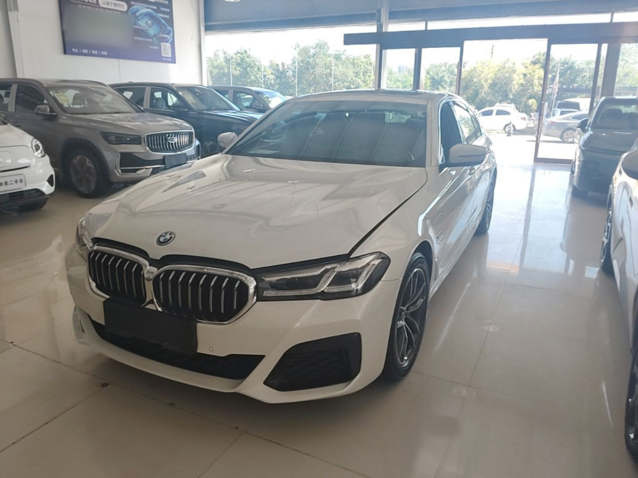 5 Series EV 2022 Facelift 535Le M Sport Package