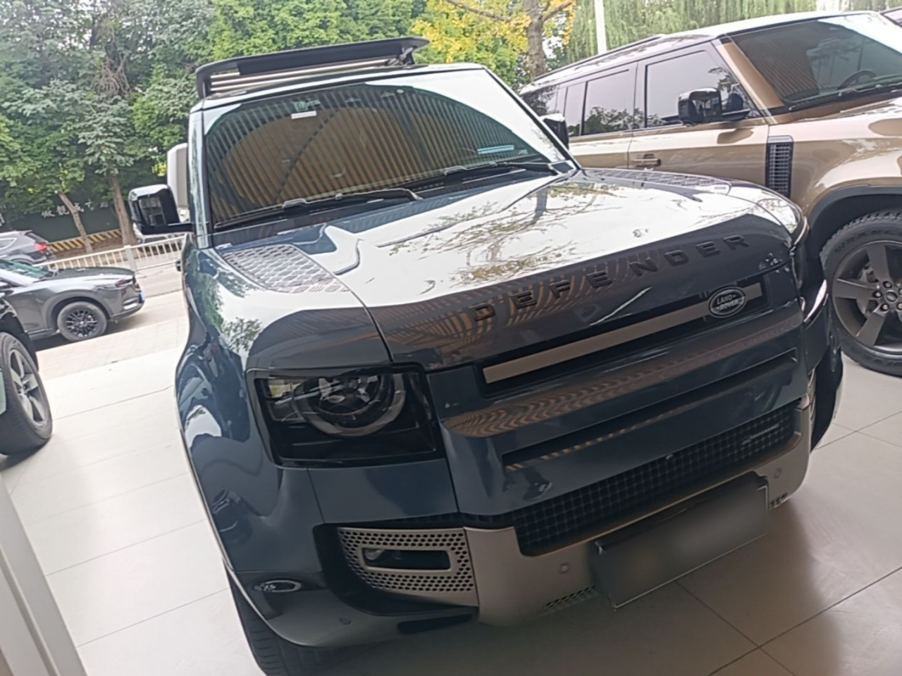 Defender 2023 110 3.0T P400 X-DYNAMIC HSE photo 3