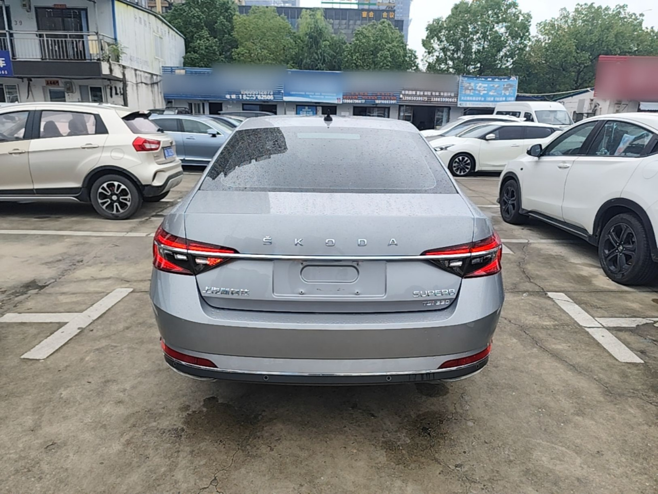 Superb 2022 TSI330 DSG photo 3