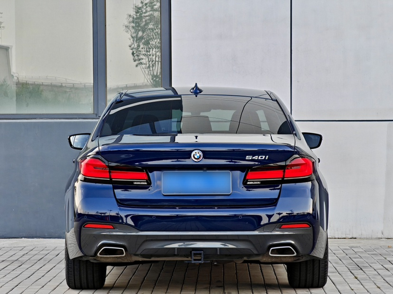 5 Series Imported 2022 540i M Sport Package photo 3