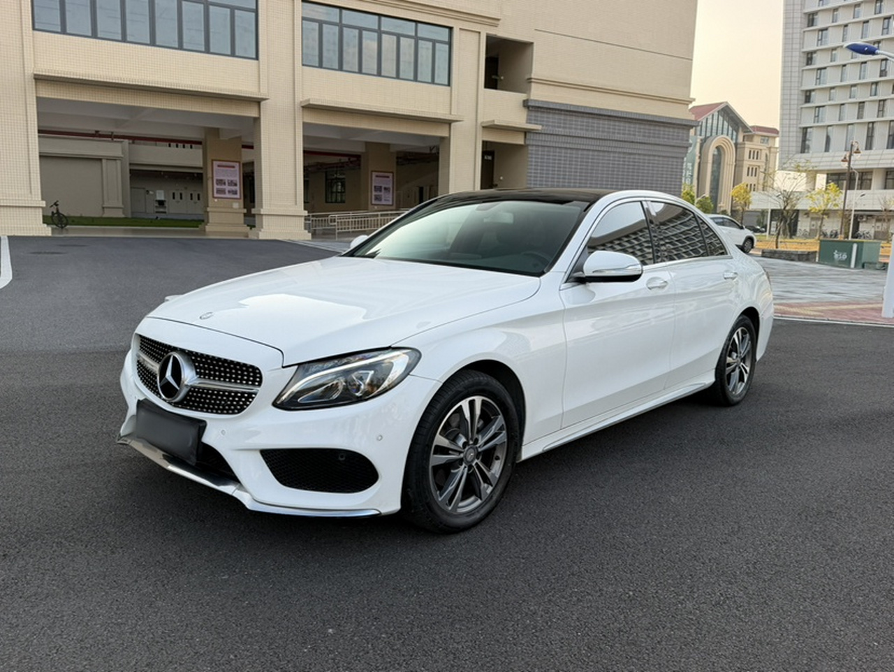 C-Class 2016 C 200 L Sport