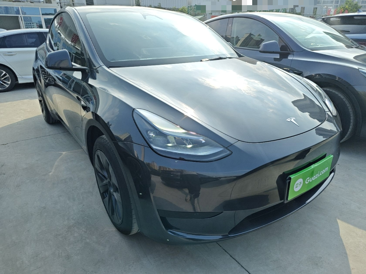 Model Y 2024 RWD photo 3