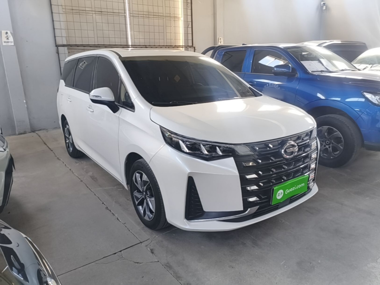 GAC Trumpchi M6 2023 PRO 270T DCT Luxury photo 3