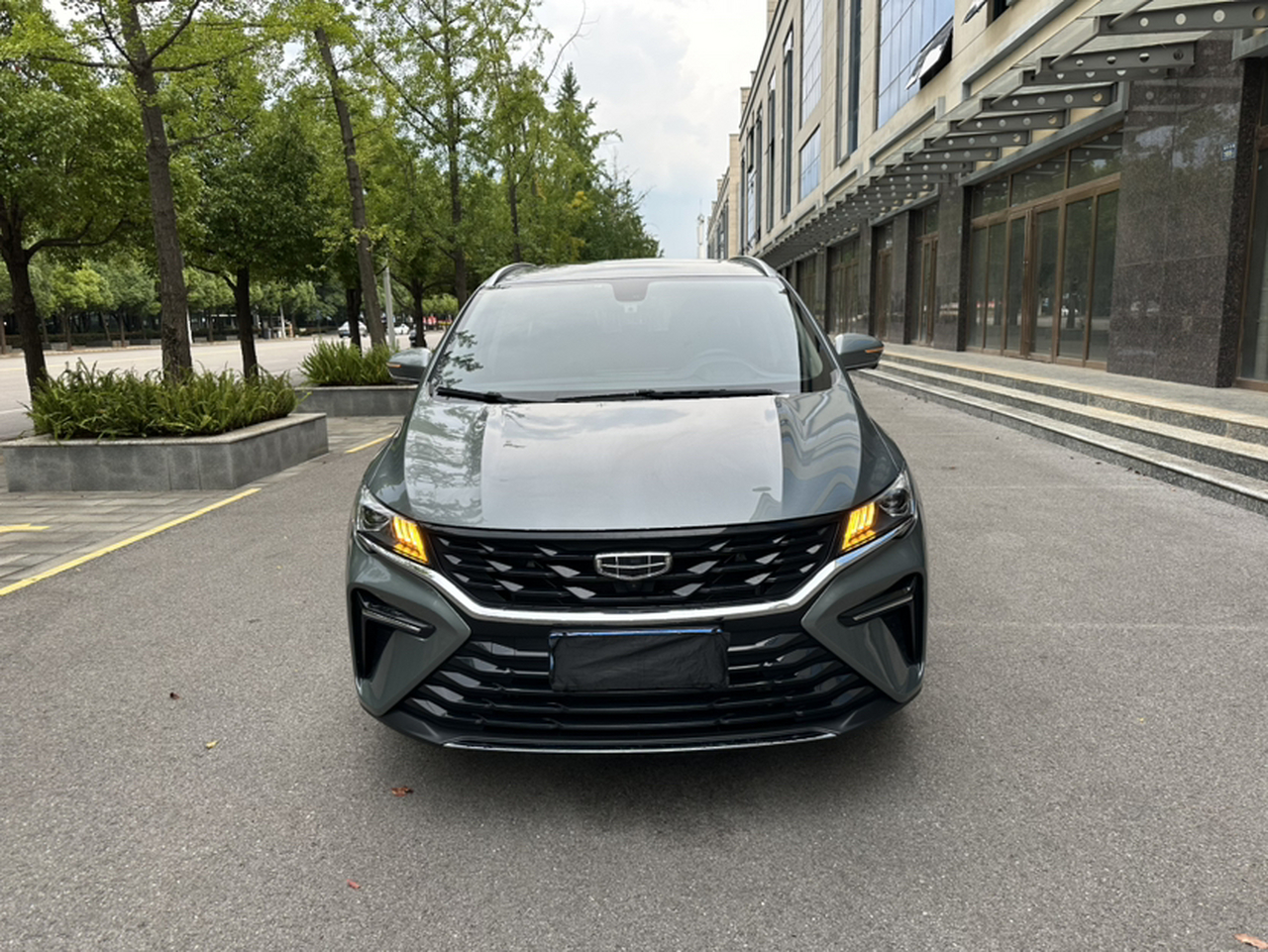 2023 Jiaji L 1.5TD DCT Luxury photo 2