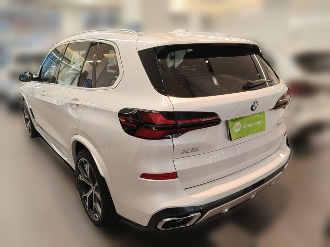 X5 2023 xDrive 30Li Exclusive M Sport Package photo 4