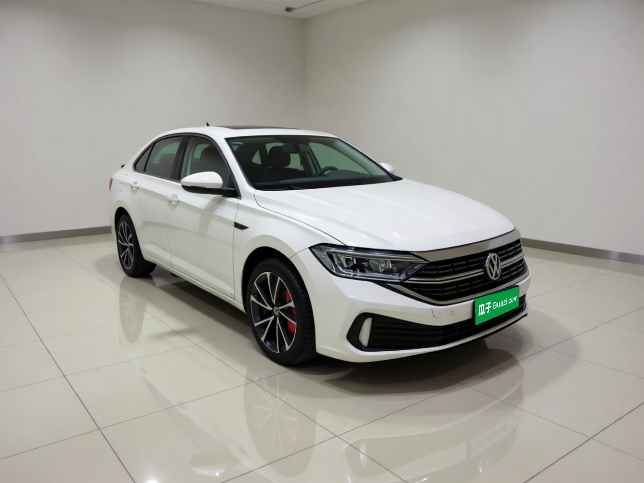 Sagitar 2024 300TSI DSG photo 3