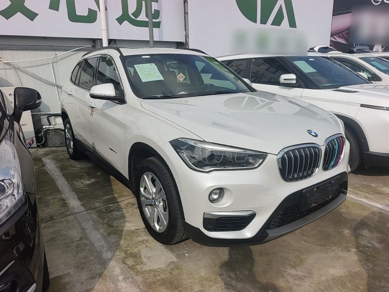 X1 2016 sDrive18Li Exclusive photo 5