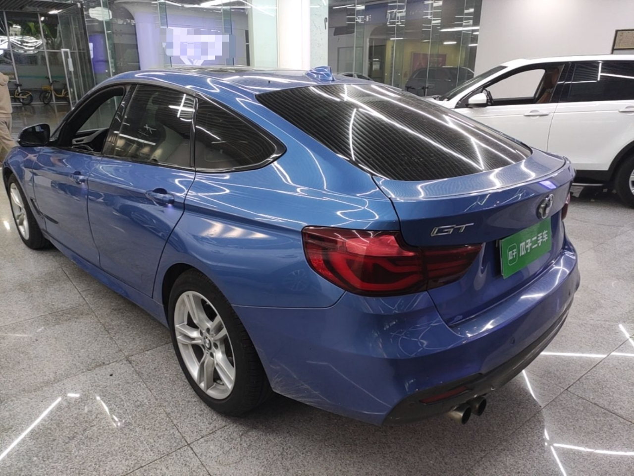3 SeriesGT 2019 320i M Sport Package photo 4