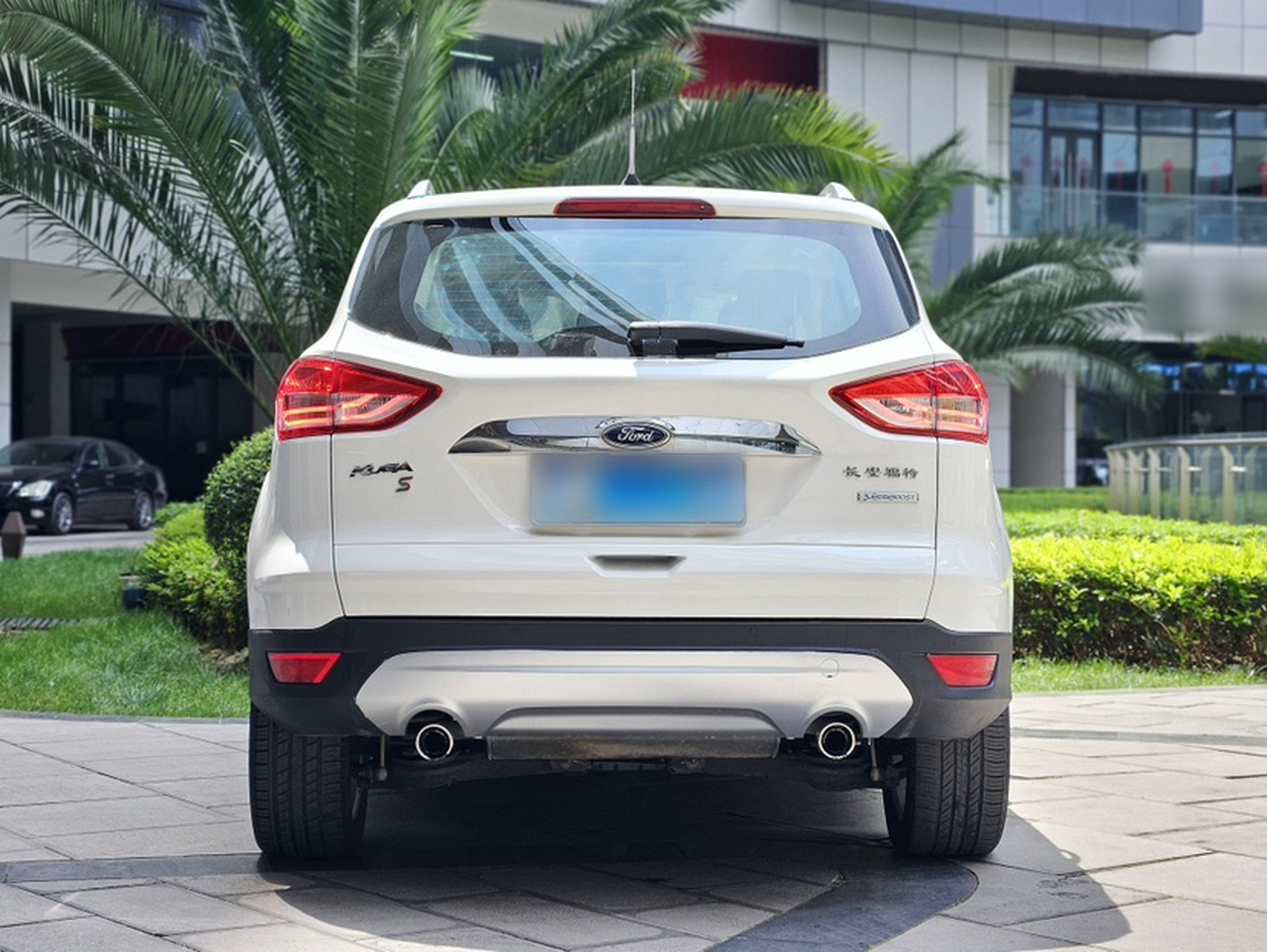 Kuga 2015 1.5L GTDi RWD photo 4