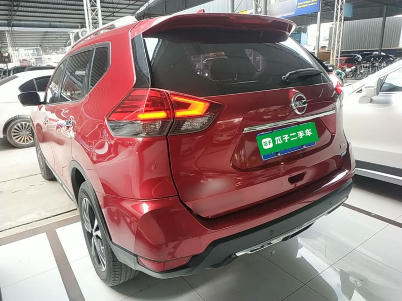 X-Trail 2017 2.5L CVT Luxury 4WD photo 4