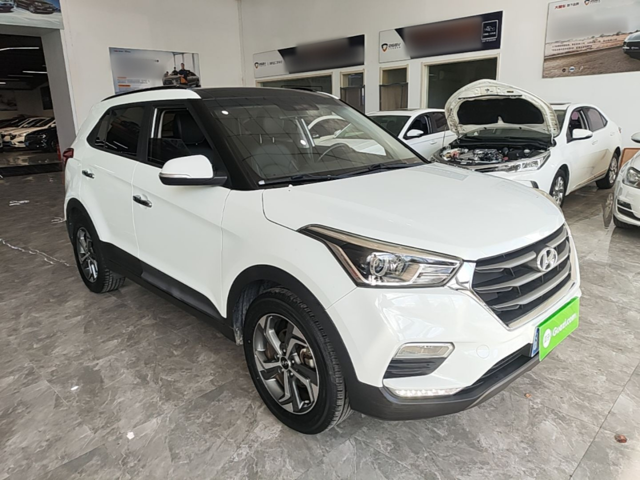 ix25 2017 1.6L AT Smart photo 3