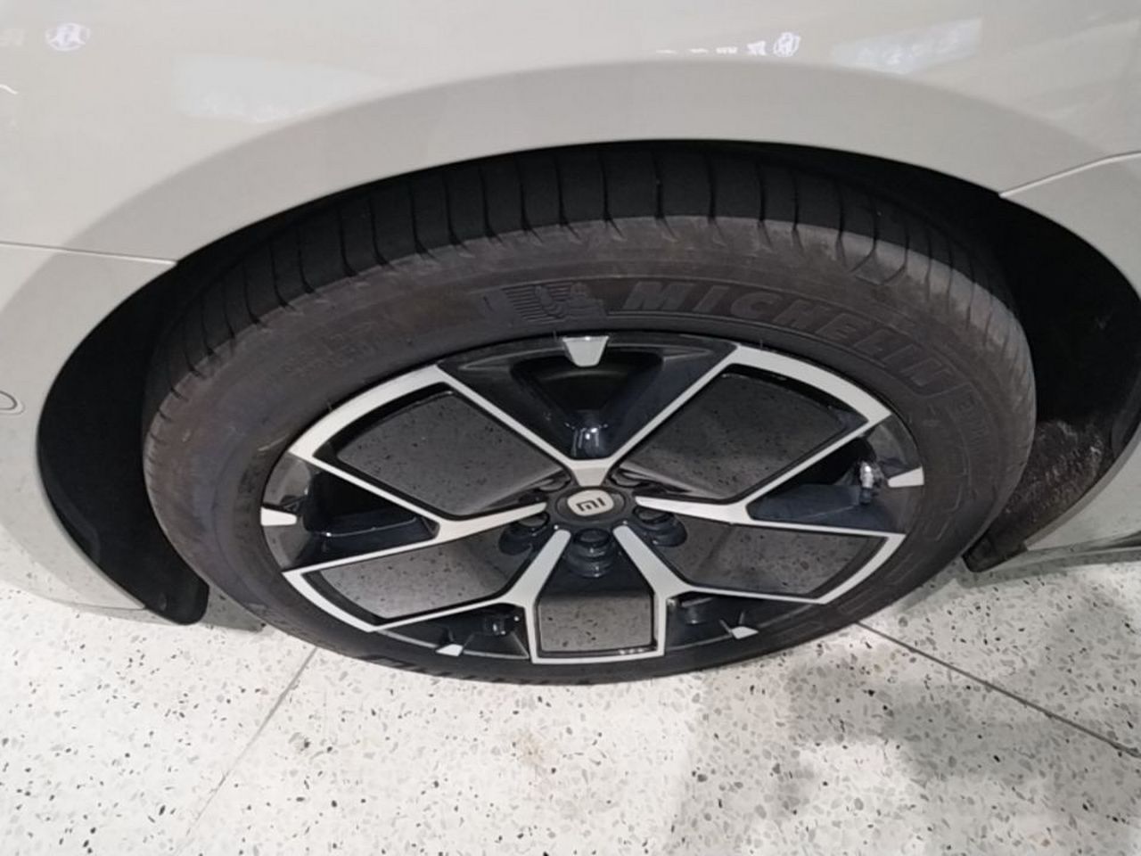 Xiaomi SU7 2024 RWD Extended Range High-end ADAS Pro photo 3