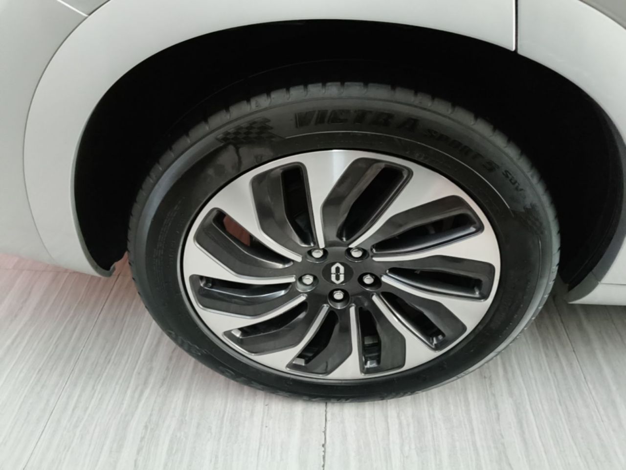 HIMA AITO M7 2024 1.5T ADAS AWD Max 5-Seater photo 4