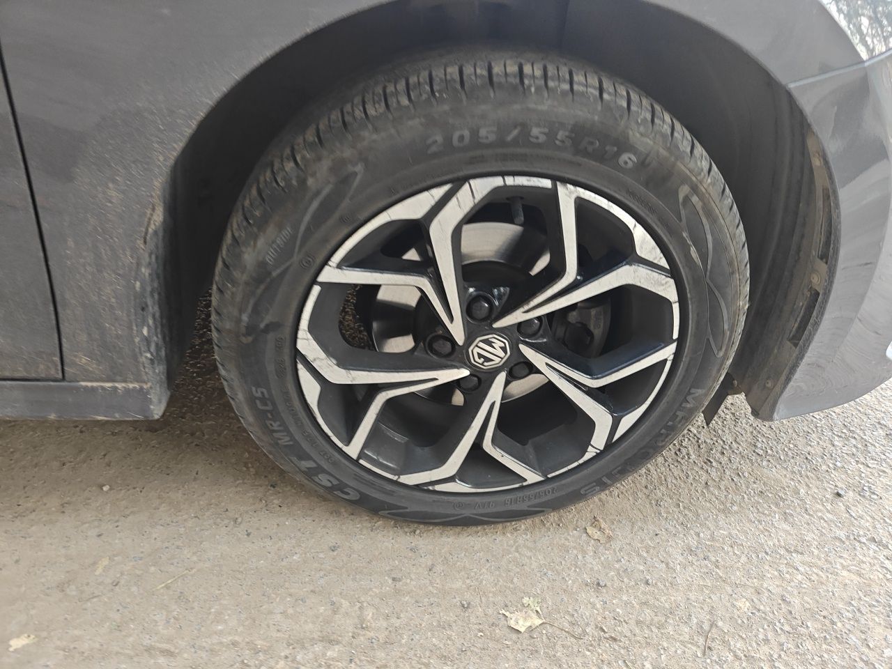 MG5 2023 180DVVT MT photo 5