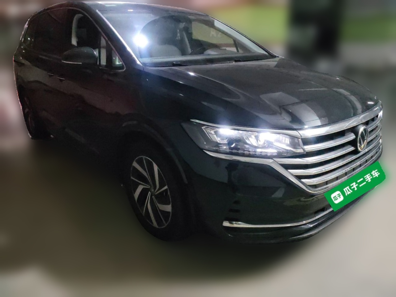 Viloran 2022 380TSI photo 3