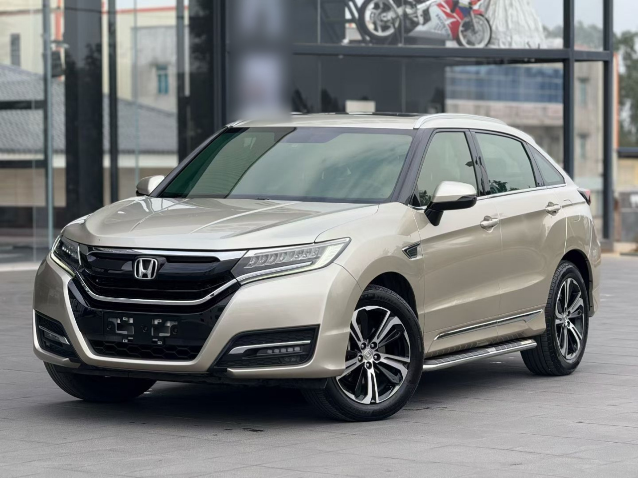 UR-V 2017 370TURBO AWD Exclusive China V