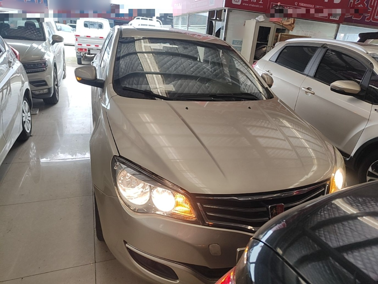 350 2015 1.5L MT Luxury photo 2