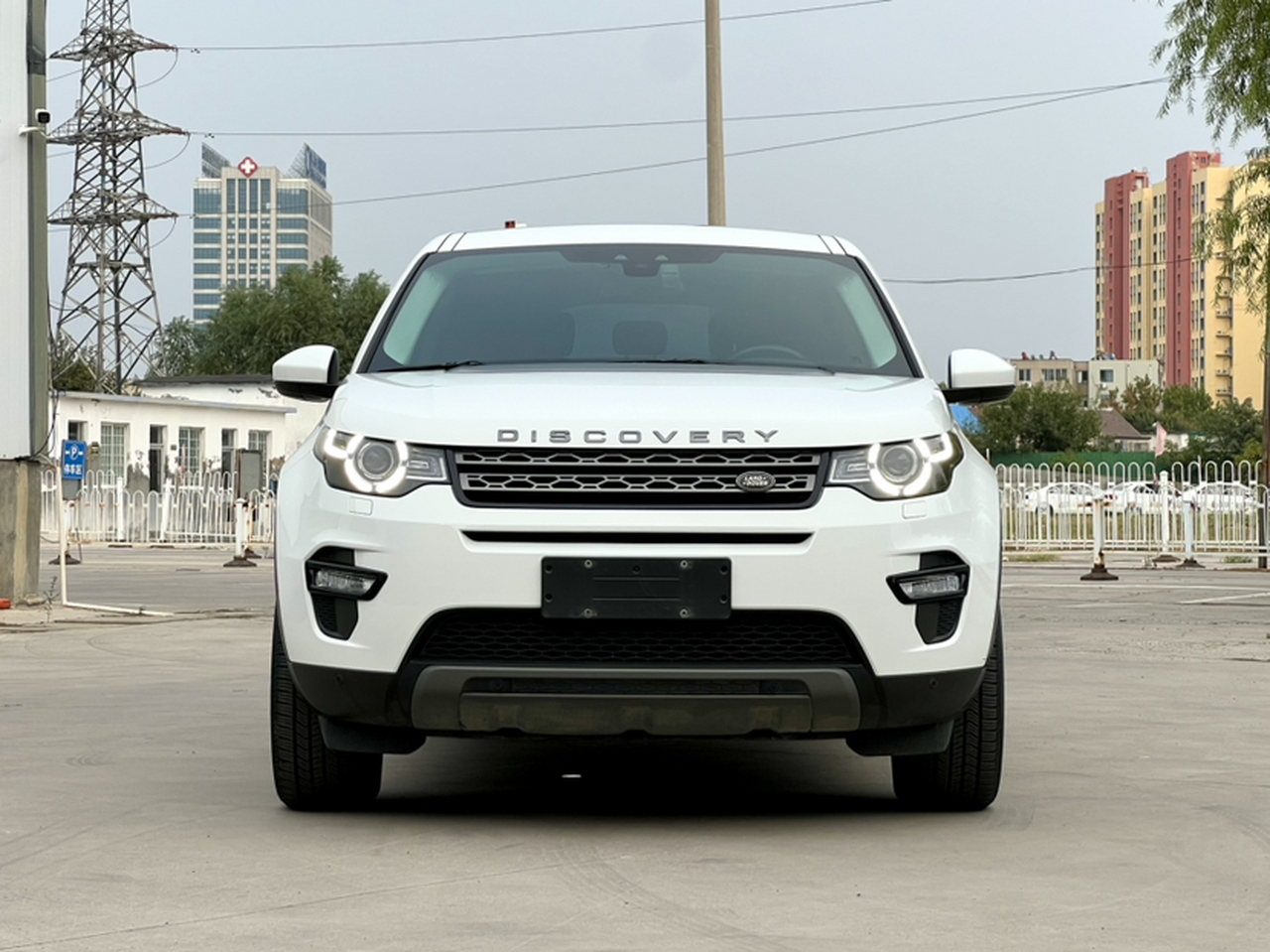 Discovery Sport 2016 2.0T SE photo 2