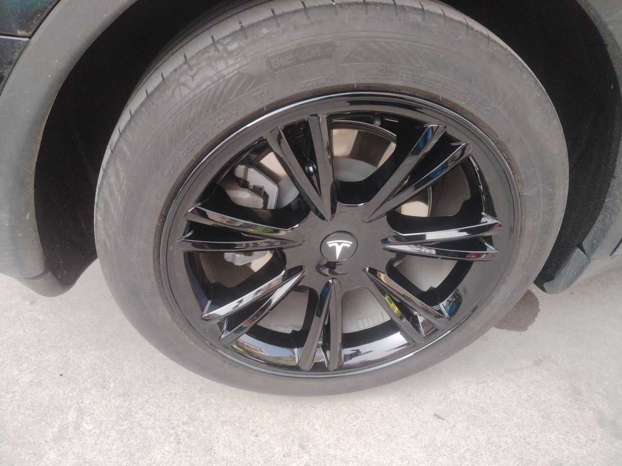 Model Y 2022 Facelift RWD photo 4