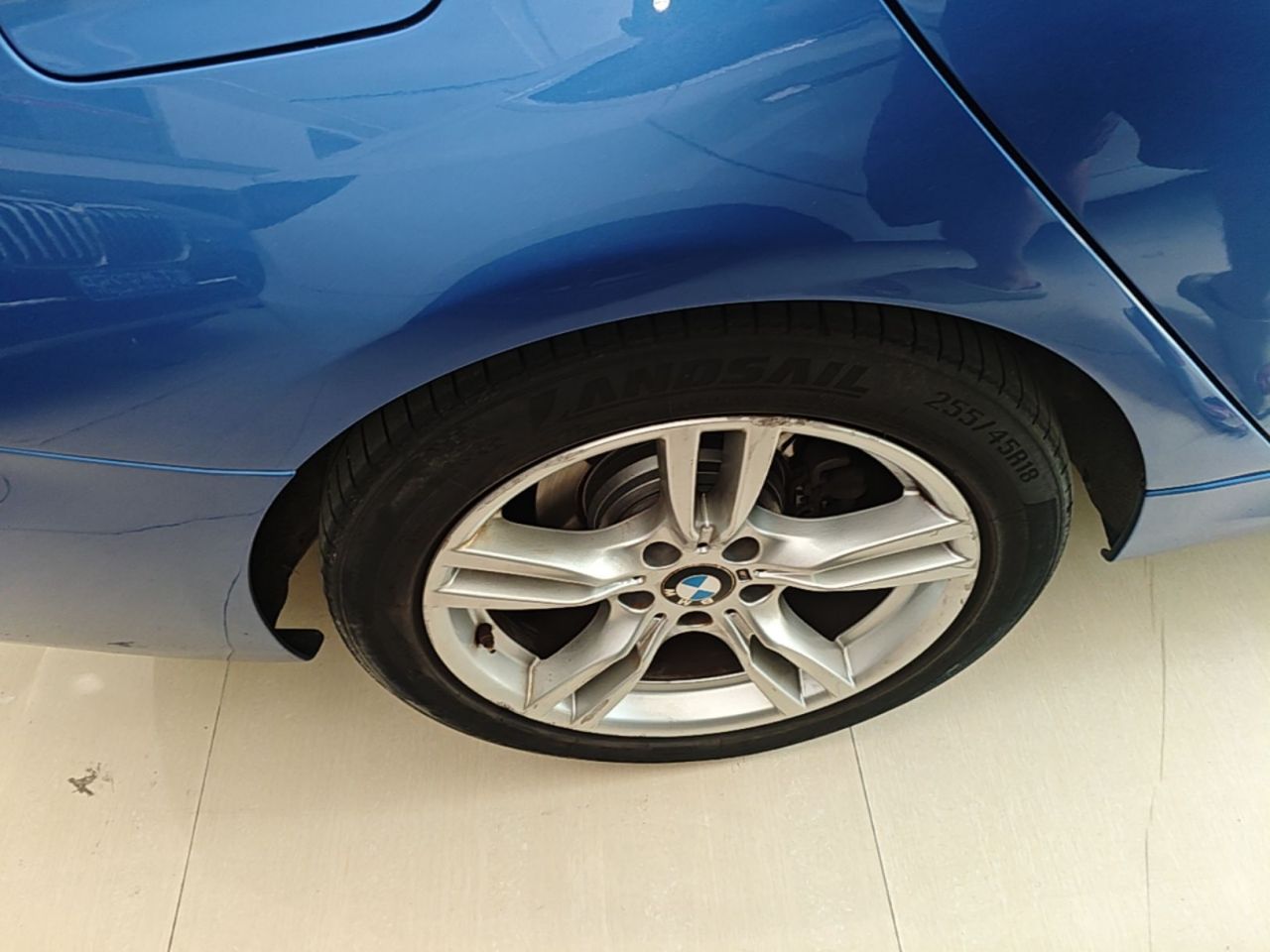 3 SeriesGT 2019 320i M Sport Package photo 2