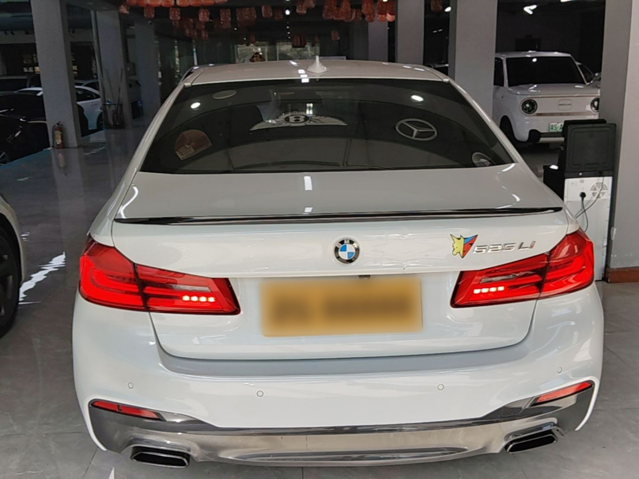 5 Series 2018 525Li M Sport Package photo 5