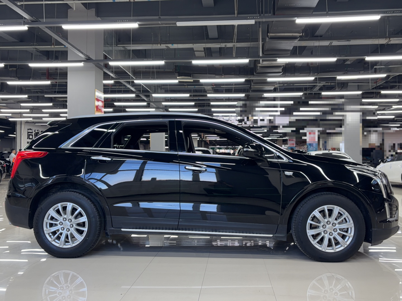 XT5 2018 28E AWD Tech photo 4